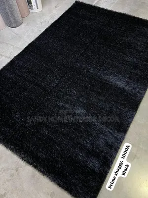 Black Colour Shaggy Vip Center Rug