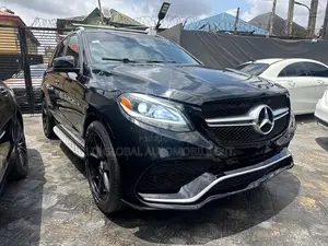 Mercedes-Benz M Class 2012 Black