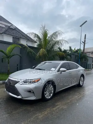 Lexus ES 350 FWD 2016 Silver