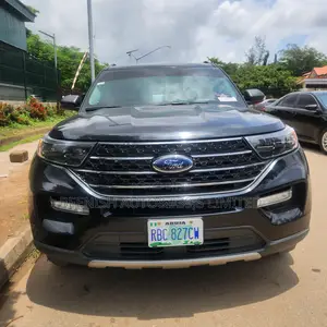 Ford Explorer XLT 2021 Black