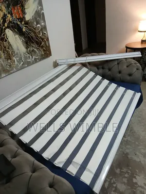 Used White Window Blinds