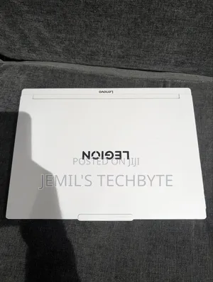 New Laptop Lenovo Legion 7 32GB Intel Core Ultra 9 SSD 1T