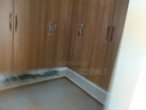 5bdrm Duplex in Main Jabi for sale