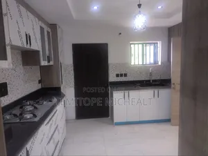 4bdrm Townhouse/Terrace in Main Jabi for sale
