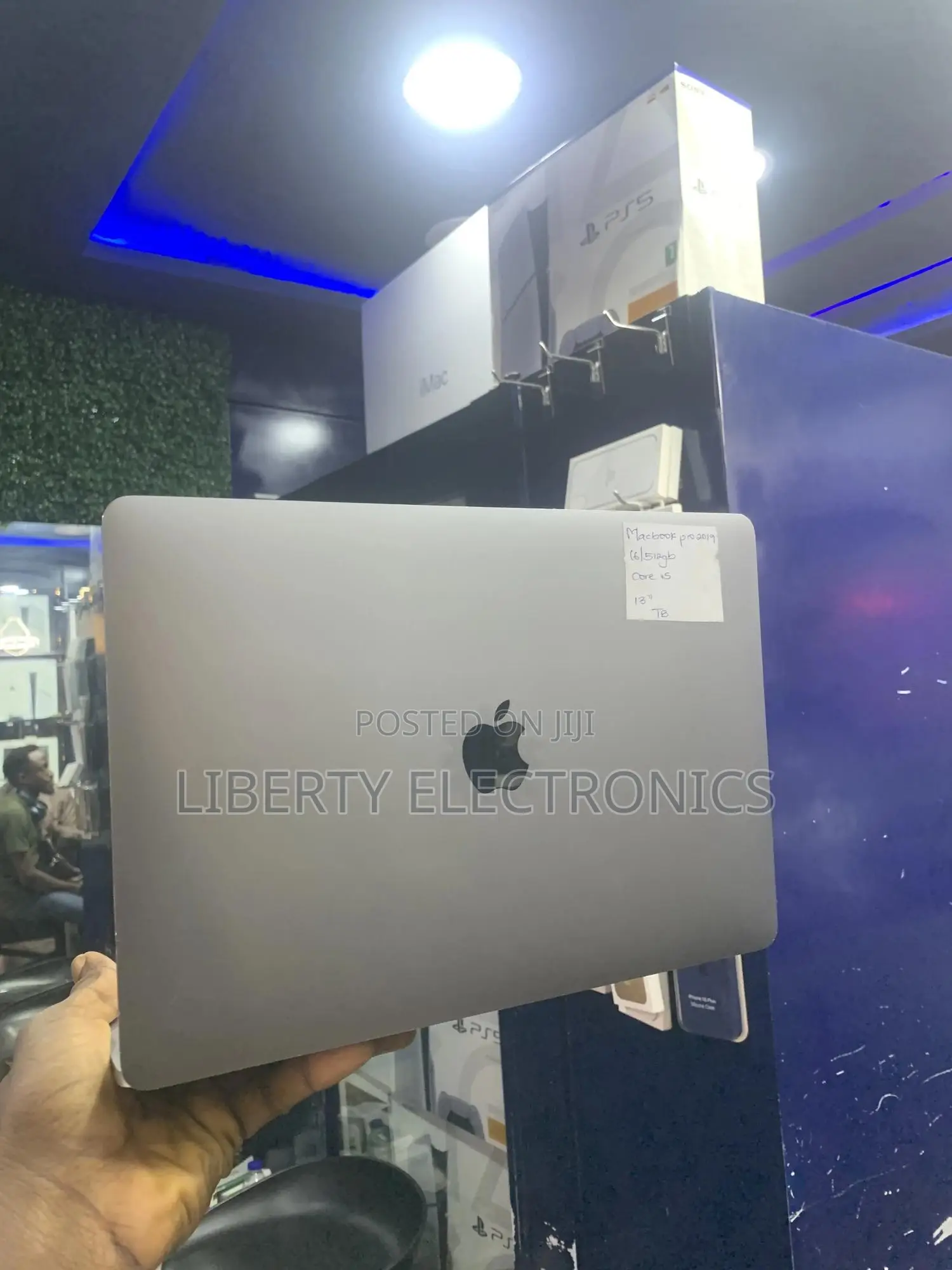 Laptop Apple MacBook Pro 2019 4GB Intel Core I5 SSD 512GB