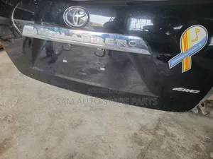 Toyota Highlander 2012 Model Complete Booth Neat One