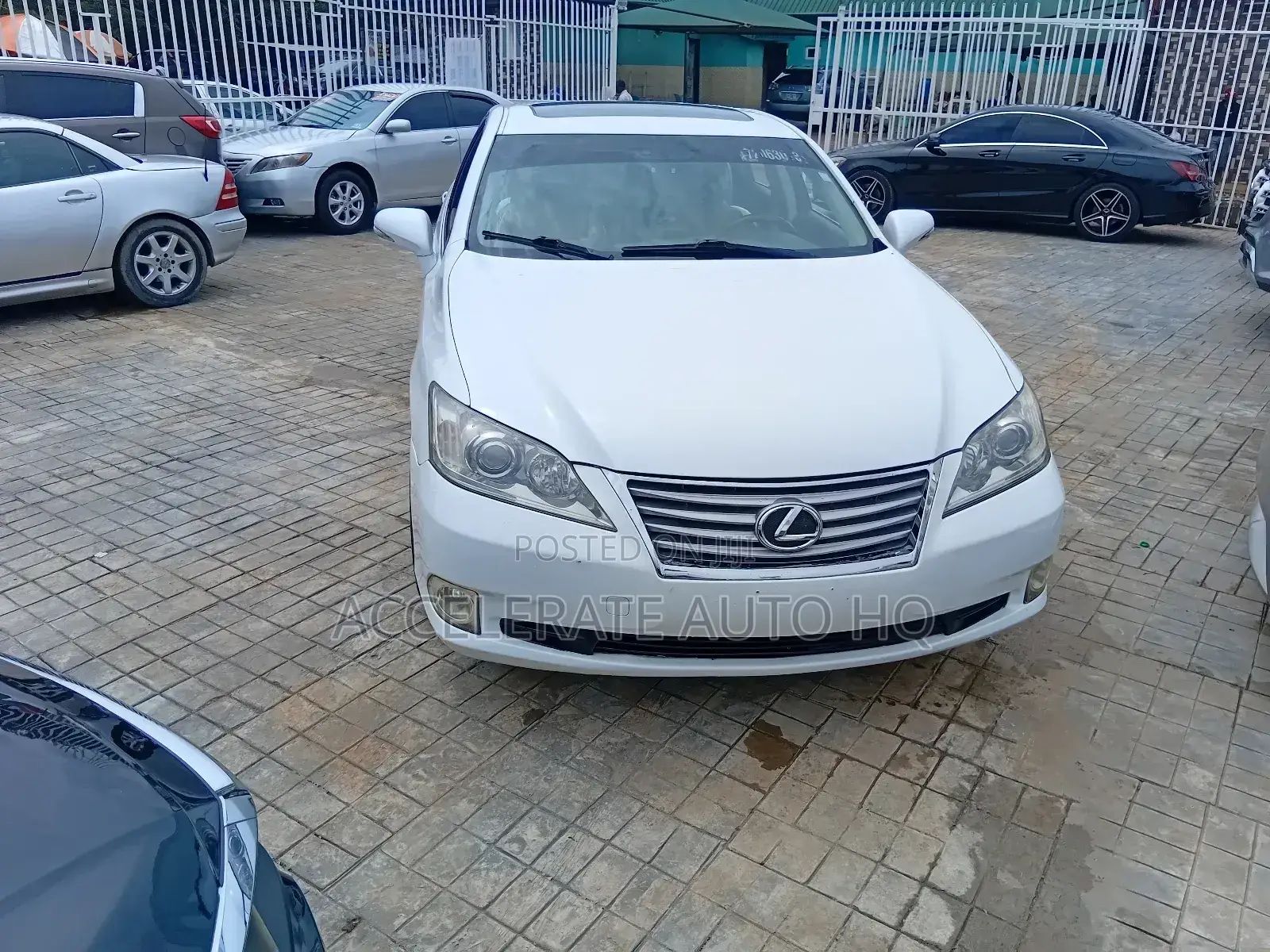 Lexus ES 350 2012 White