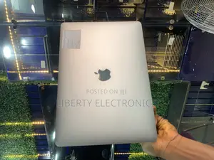 Laptop Apple MacBook Pro 2019 16GB Intel Core I5 SSD 512GB