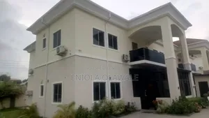 3bdrm Block of Flats in University View, Abraham Adesanya for rent