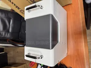 1000w Solar Generator  With 1.28kwh Lithium