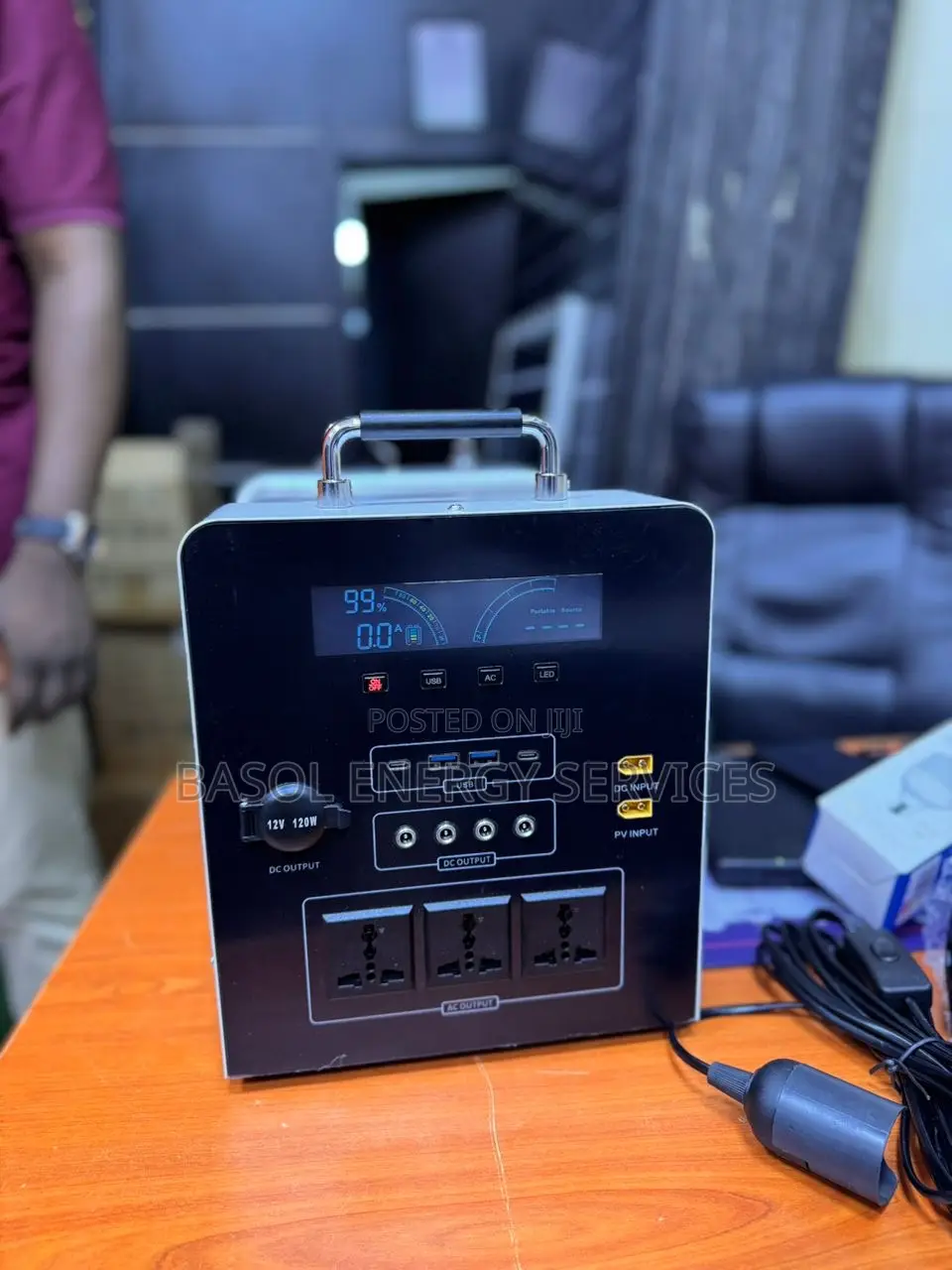1000w Solar Generator  With 1.28kwh Lithium