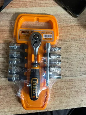 12pcs 1⁄4" Socket Set Ingco