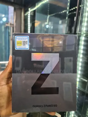 New Samsung Galaxy Z Fold 3 256 GB Black