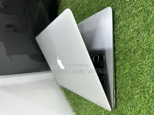 Laptop Apple MacBook Air 2017 8GB Intel Core i5 SSD 256GB