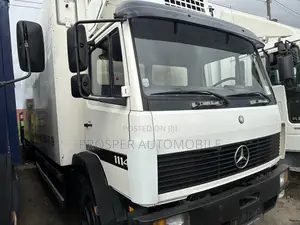 Mercedes-Benz 2015 White