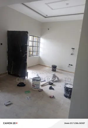 2bdrm Block of Flats in Fo1, Kubwa for rent