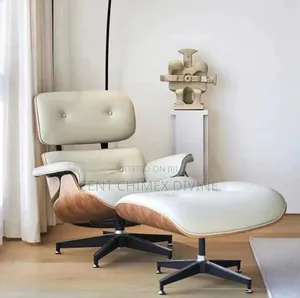 Modern Gallant Relaxing Chair and Leg Rest