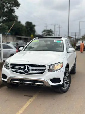Mercedes-Benz GLC-Class 2017 White