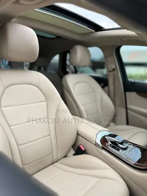 Mercedes-Benz GLC-Class 2017 White