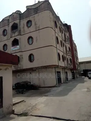 20bdrm Block of Flats in Alaba for sale