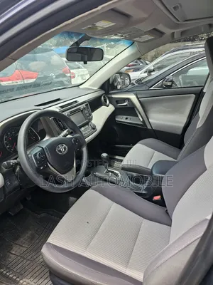 Toyota RAV4 2015 Blue
