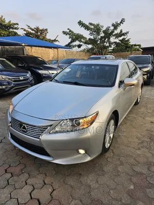 Lexus ES 2014 Silver