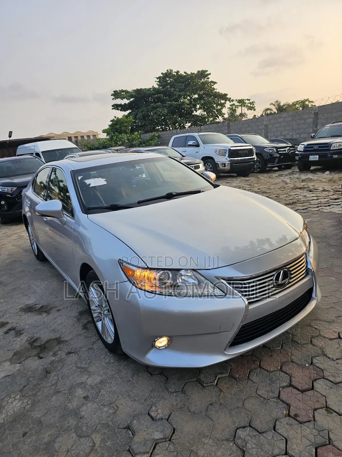 Lexus ES 2014 Silver