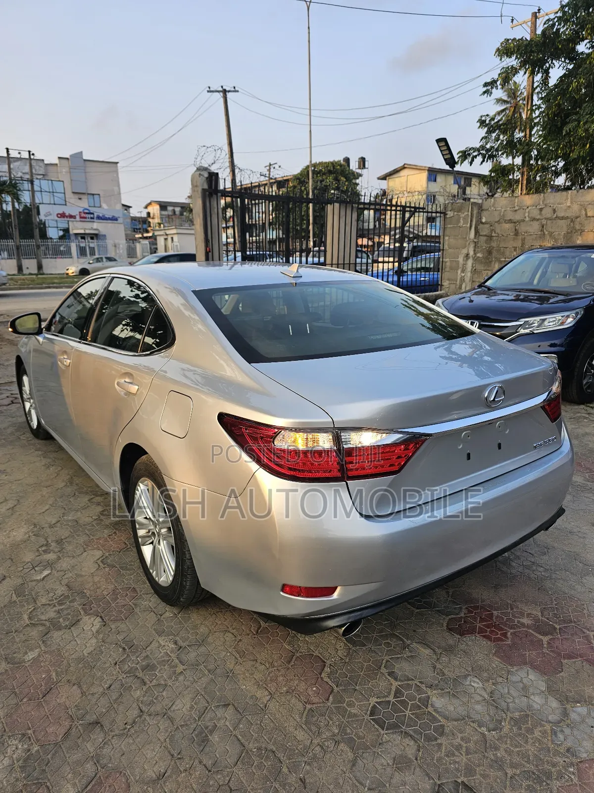 Lexus ES 2014 Silver