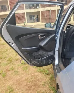 Hyundai Ix35 2012 Blue