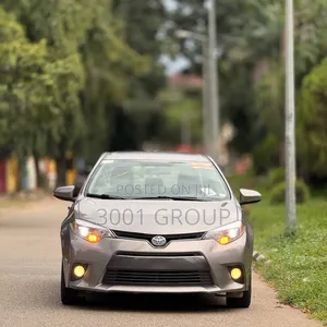 Toyota Corolla LE Premium 4dr Sedan (1.8L 4cyl CVT) 2016 Gray