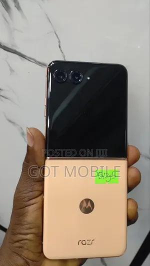 Motorola Razr 50 Ultra 512 GB Gold