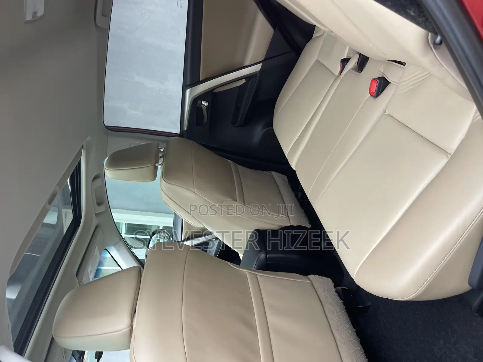 Toyota RAV4 2015 Red