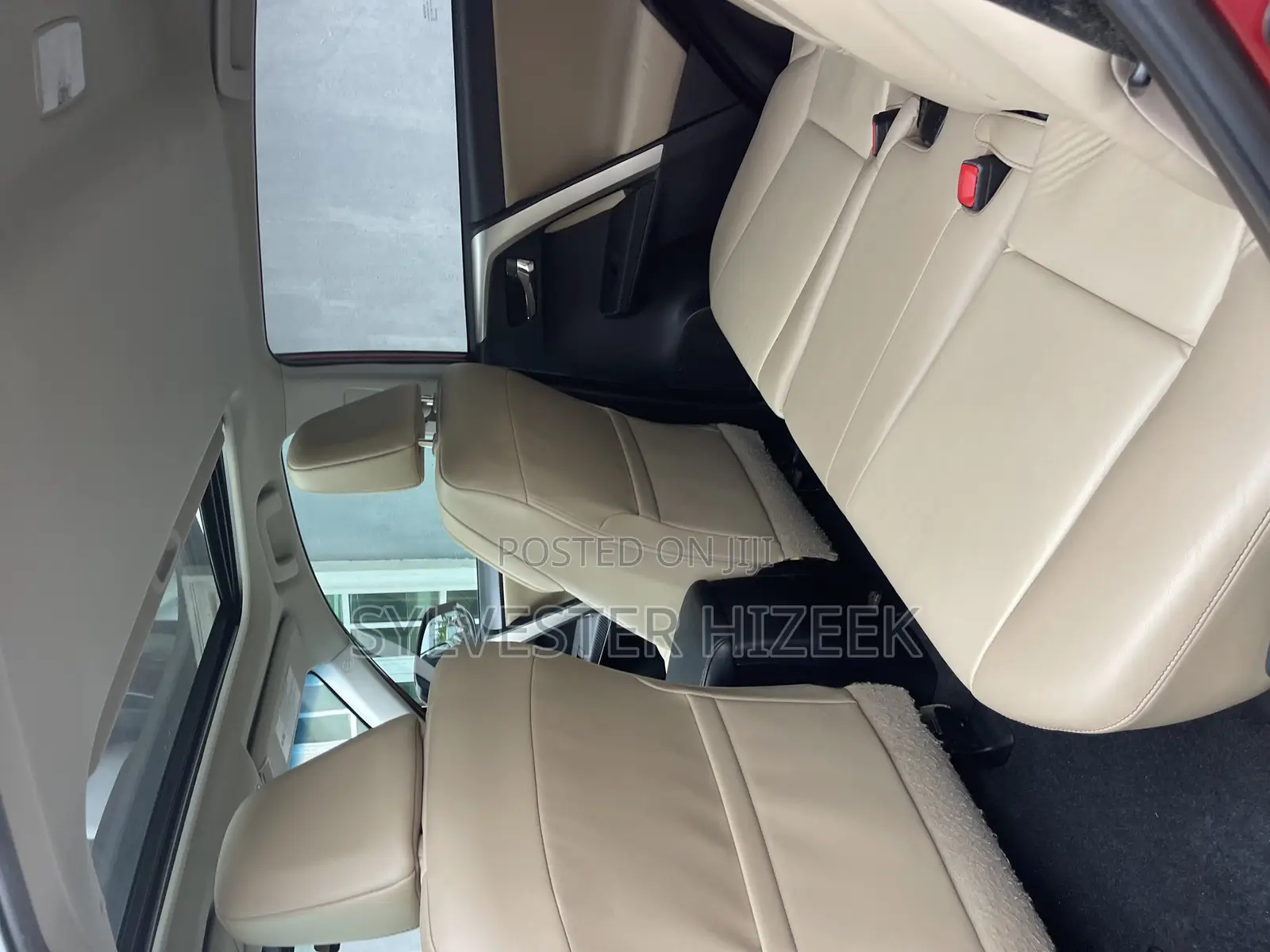 Toyota RAV4 2015 Red