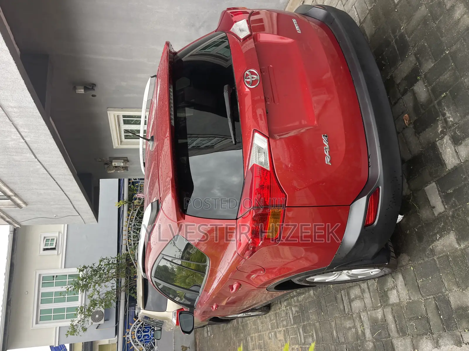 Toyota RAV4 2015 Red