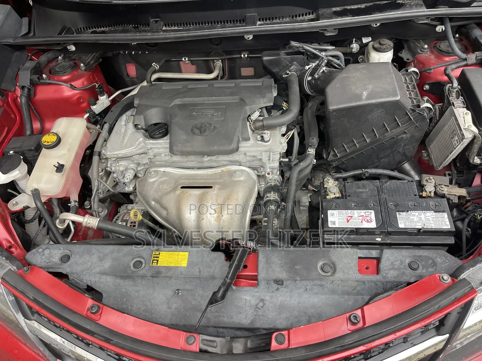 Toyota RAV4 2015 Red