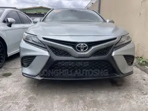 Toyota Camry XSE 2023 Silver
