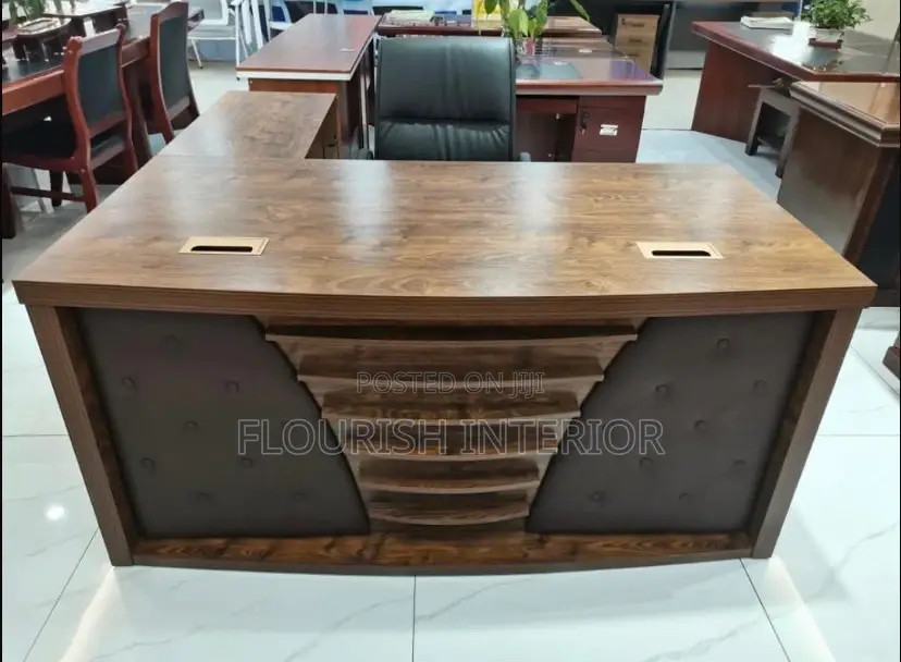 High Quality Imported Designs Luxury Director Office Table 1.6mtr
