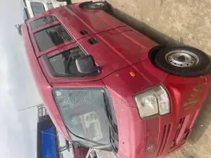 Suzuki EV 2005 Red