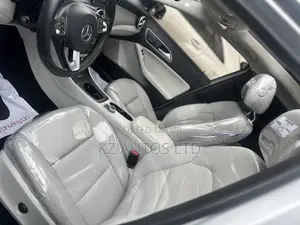 Mercedes-Benz GLA 250 2017 Silver