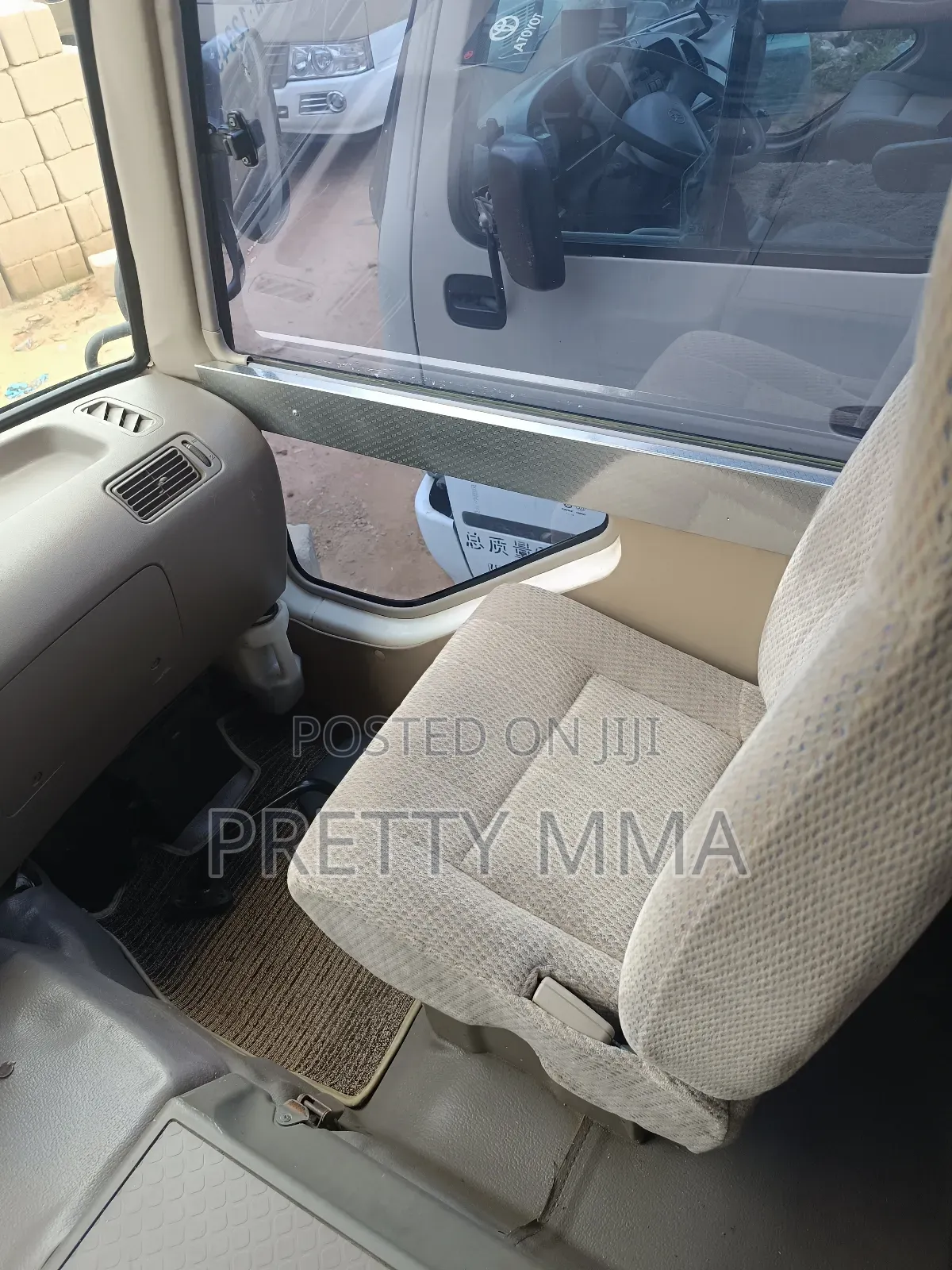 Toyota Coaster 2015 White