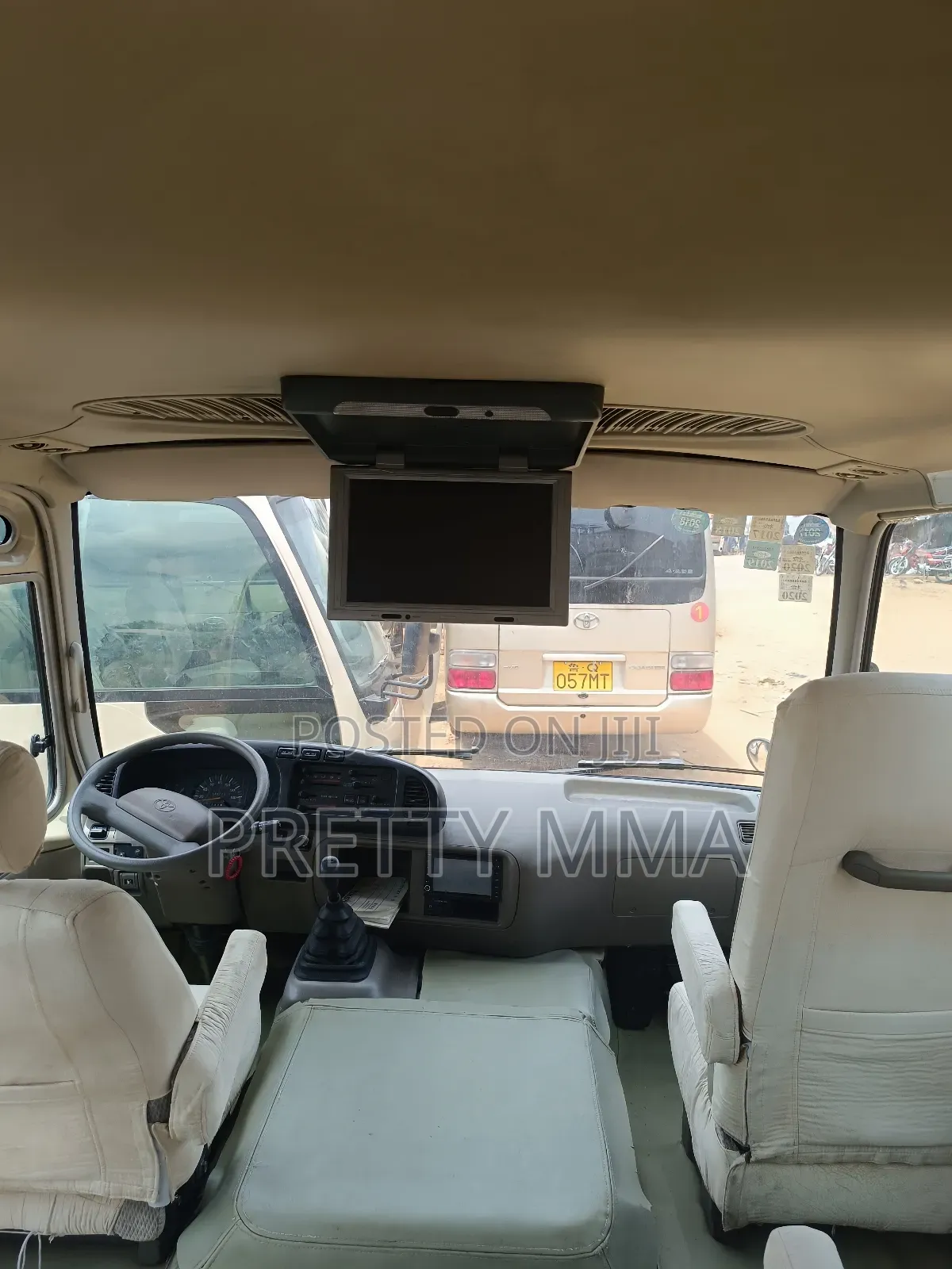 Toyota Coaster 2015 Beige