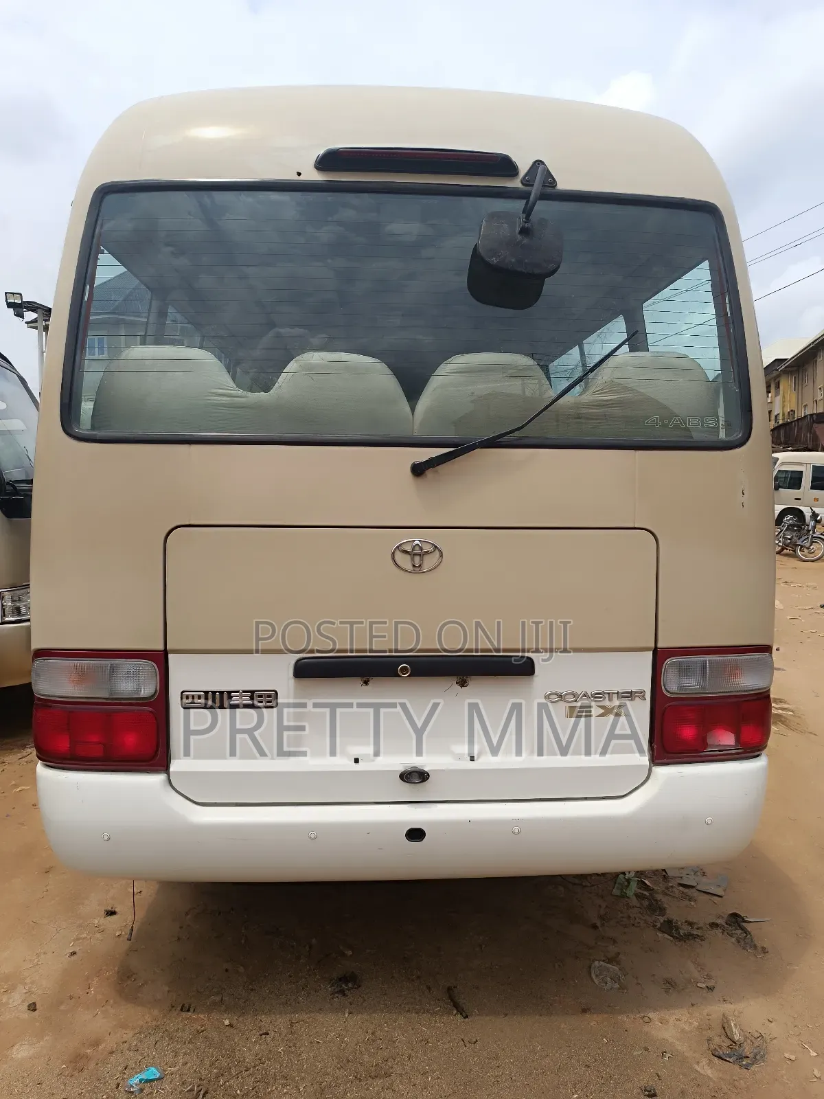 Toyota Coaster 2015 Beige