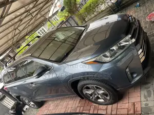 Toyota Highlander Limited Platinum 4x4 V6 (3.5L 6cyl 8A) 2018 Blue