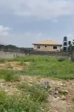 700sqm Land Suitable for Residential for Sale at Mangoro.