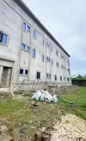 For Sale : 21 Rooms Uncompleted Hotel in Rukpokwu, Port Harcourt