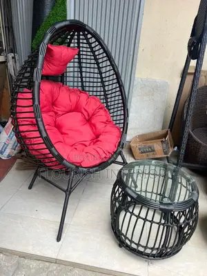 Exquisite Quality Design Luxury Relaxation Swings and Table