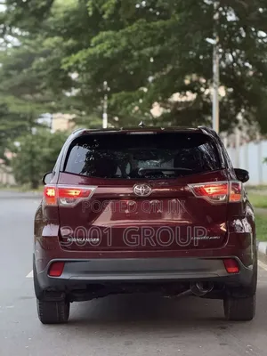 Toyota Highlander Limited Platinum V6 4x2 (3.5L 6cyl 6A) 2016 Burgundy