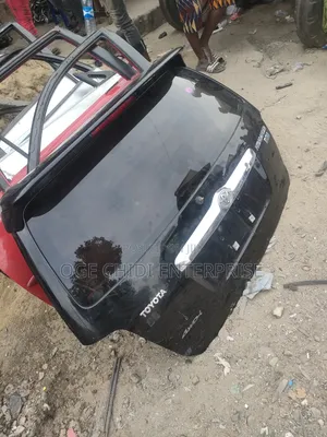 Toyota Boot Highlander 2005--2006