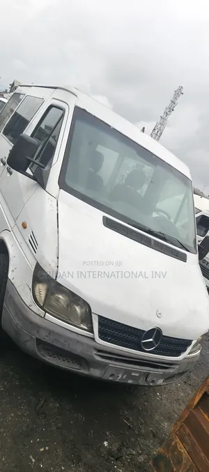 Mercedes-Benz Sprinter 2004 White