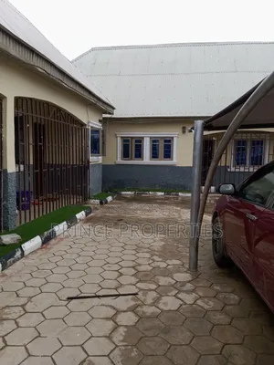 1bdrm Apartment in Gwagwalada for rent